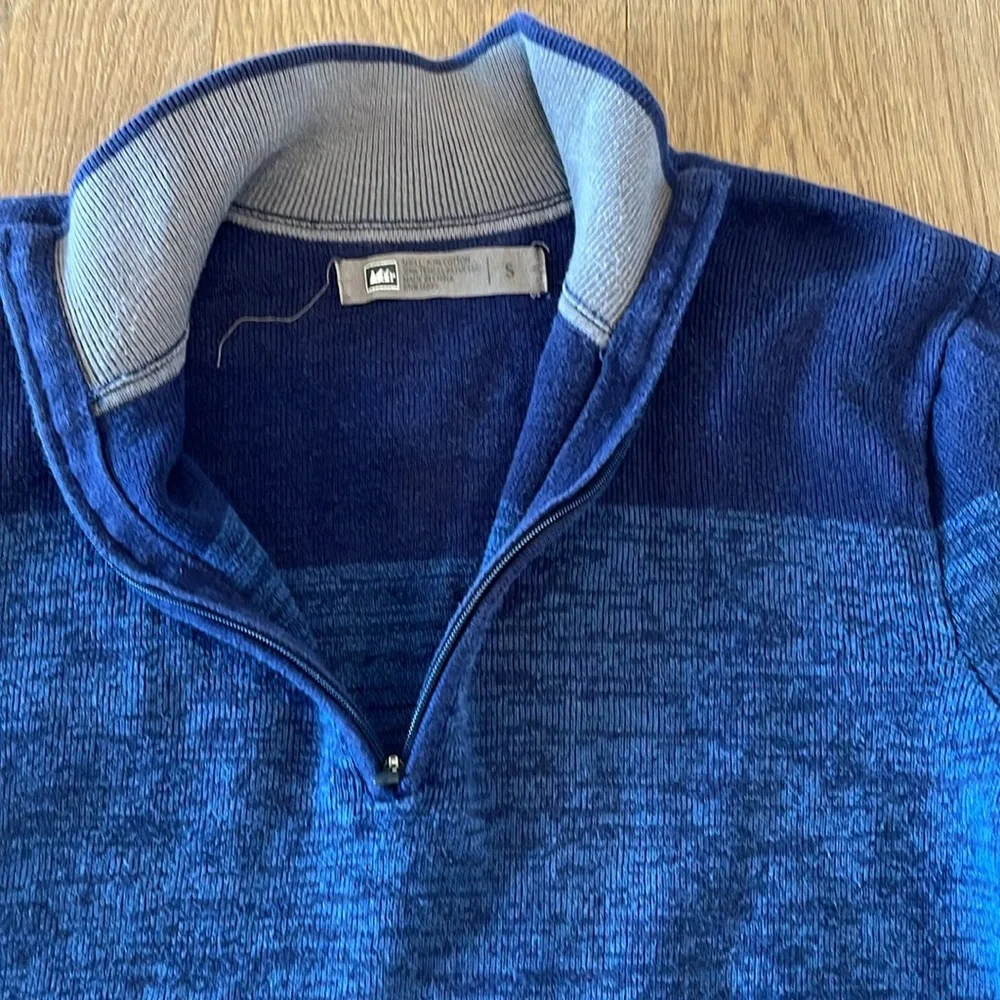 REI Quarter Zip Sweater - Heather Blue Stripes - Small - Picture 3 of 5